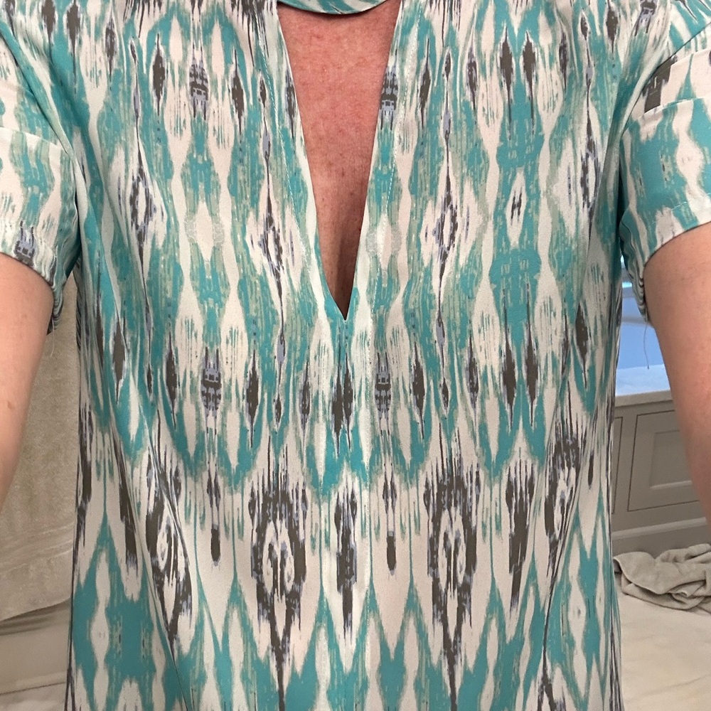 Teal and White Patterned Women's Top